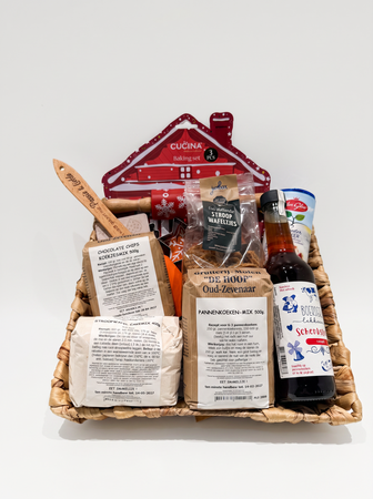 Kerstpakket Winters Bakgeluk - afbeelding 2